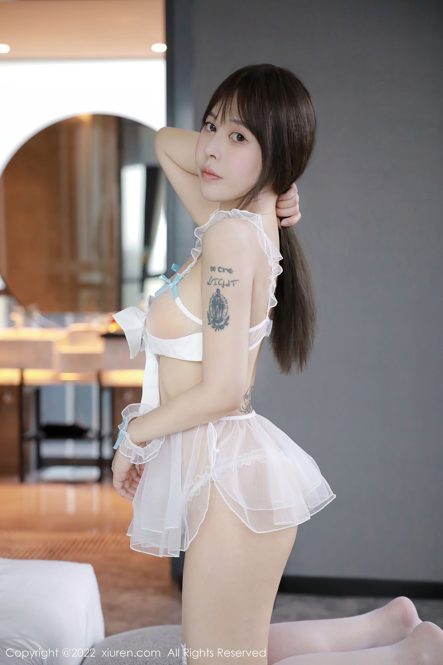 [XiuRen秀人网] No.5926 Evelyn艾莉-飞图屋