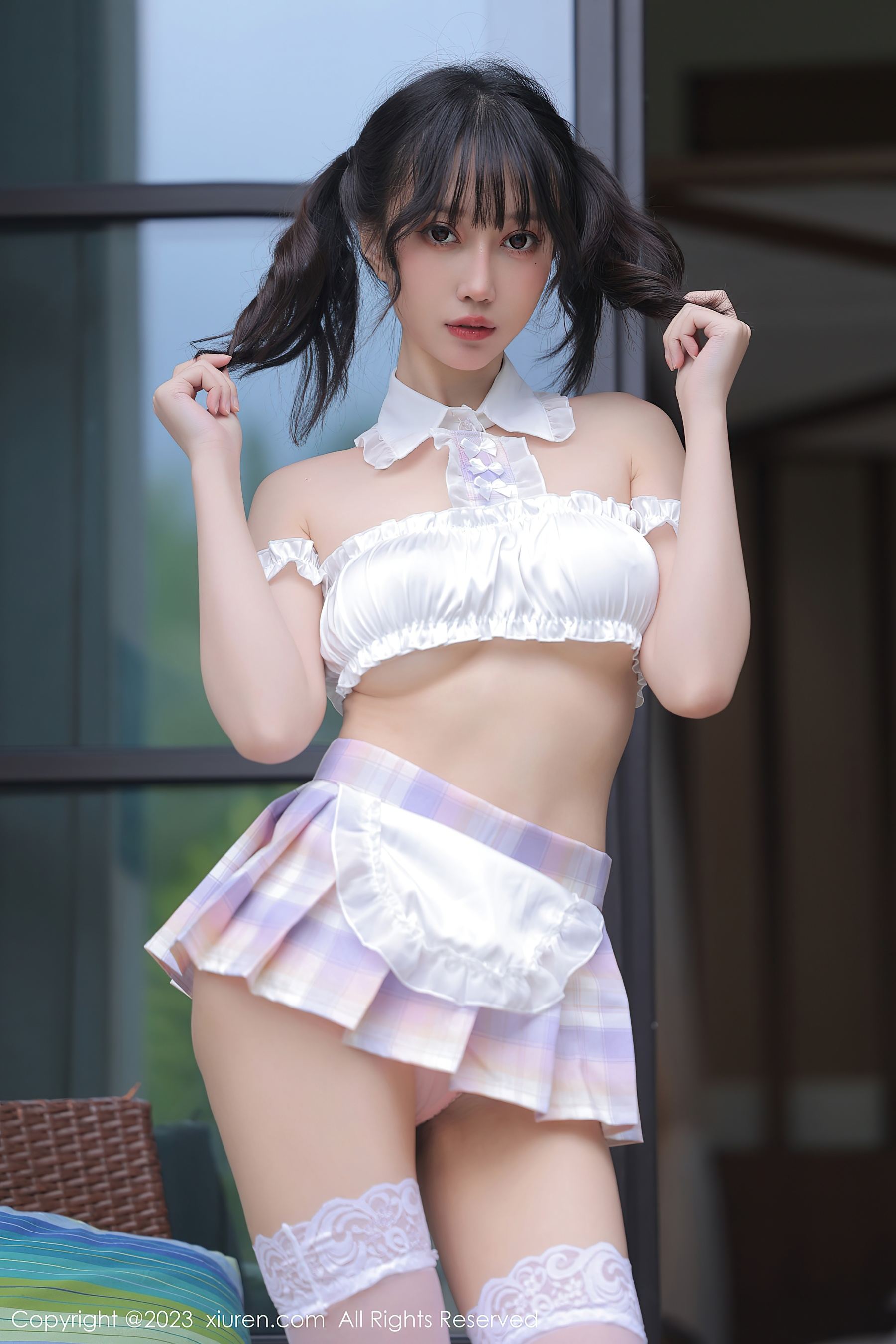 秀人网 No.6392 玥儿玥er 女仆服美腿